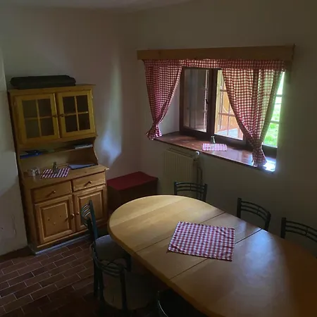 アパート Koca Na Kranjski Dolini Krnica 93 A,pokljuka ゴレンスカ地方