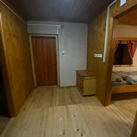 Koca Na Kranjski Dolini Krnica 93 A,pokljuka アパート