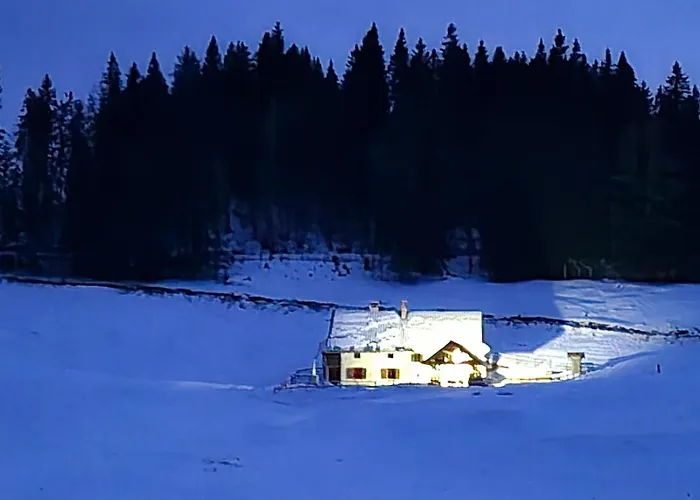 Koca Na Kranjski Dolini Krnica 93 A,pokljuka * ゴレンスカ地方